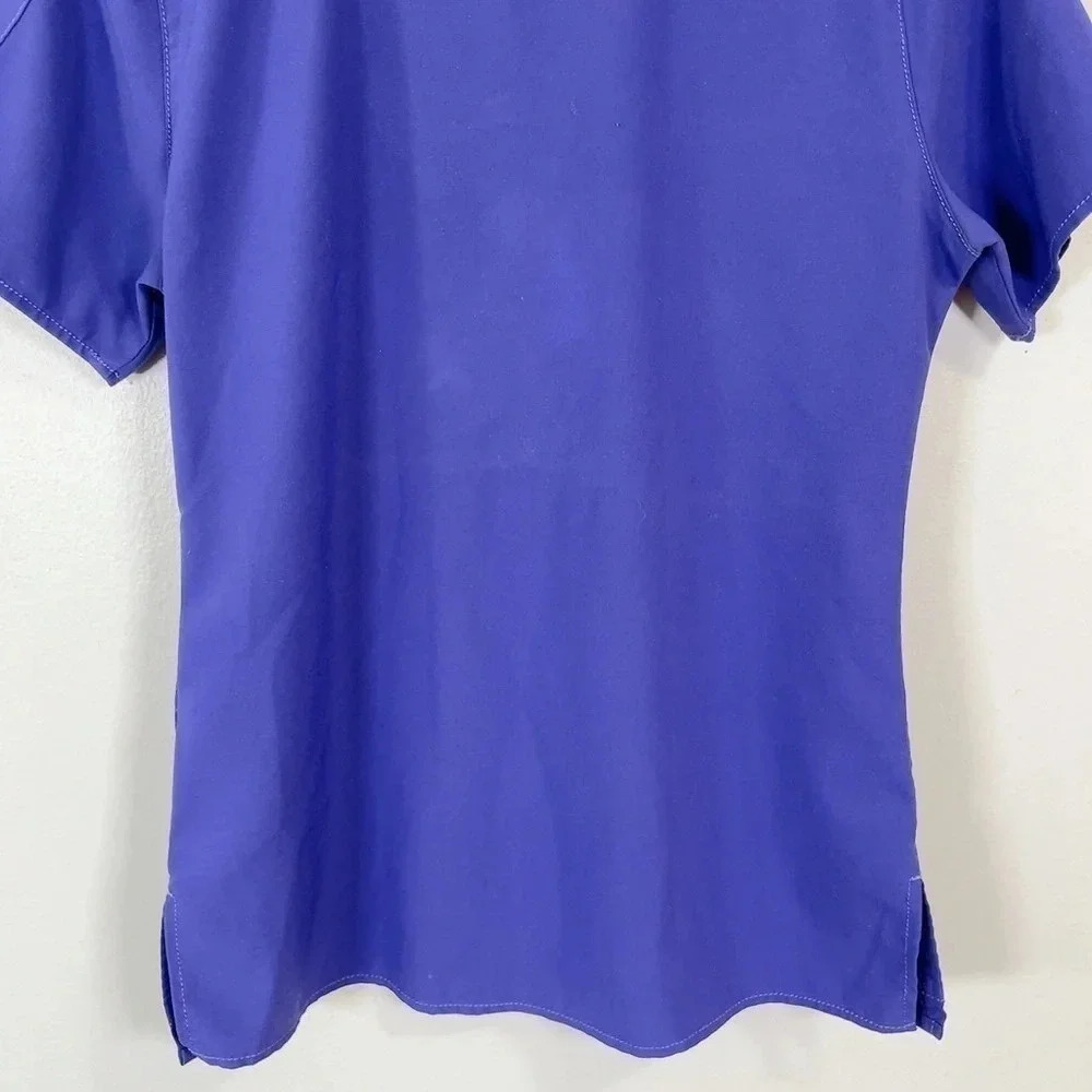 Carhartt Women's Cross-Flex Plus  V-Neck Media Scrub Top - Picture 11 of 12